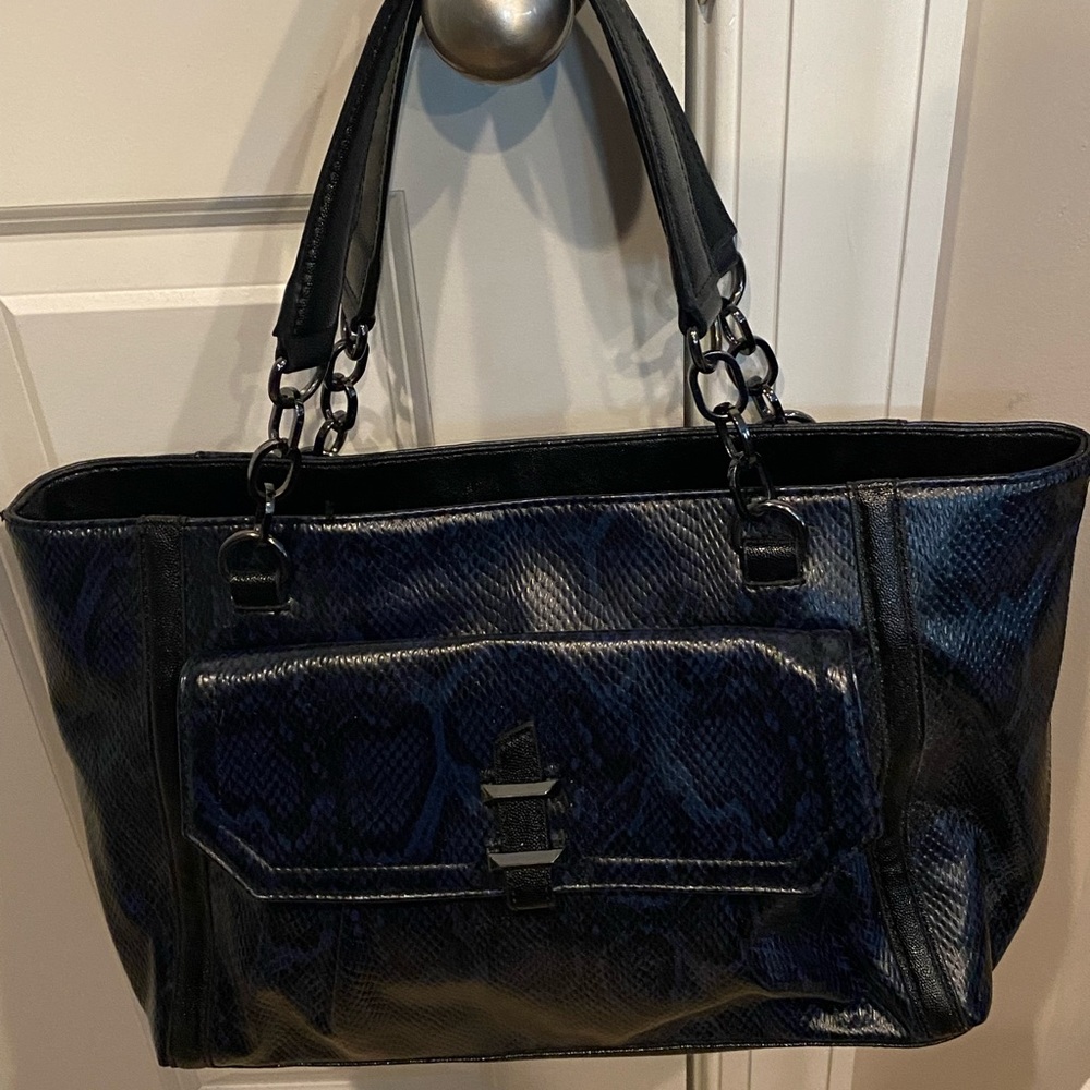 Simply Vera Vera Wang Navy and Black Tote - Excellent Condition
